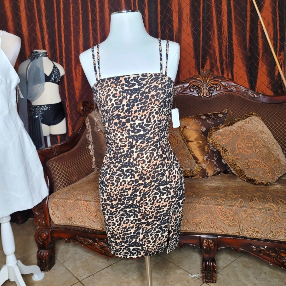 Midnight doll dress, new without tags, size 5, original price $80